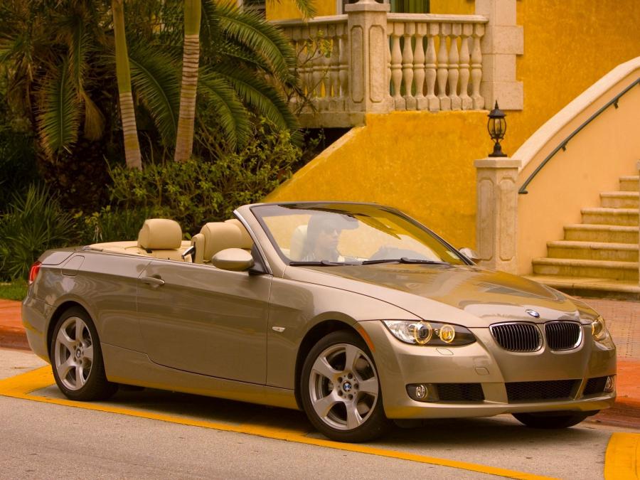  BMW 328i Convertible 2007 года  (US) (фото 5 из 7)